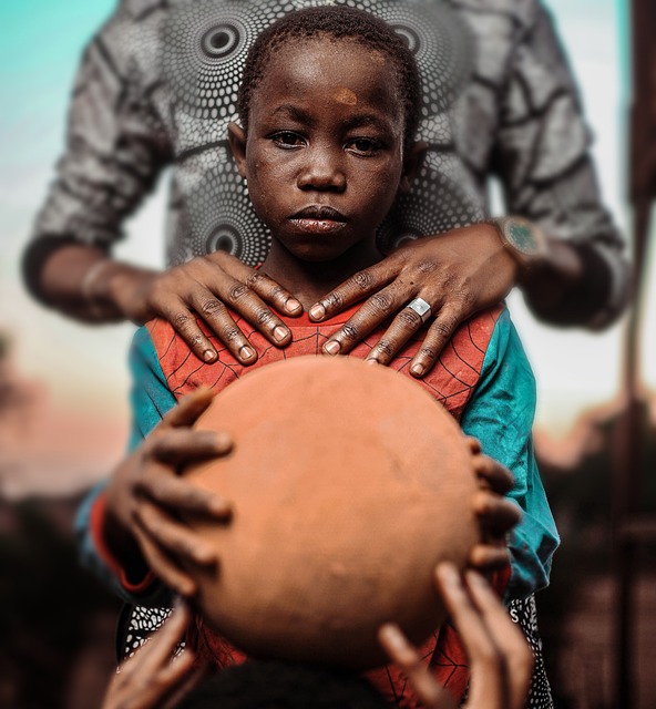 德甲霸主制造惨案，13轮12胜，凯恩踢疯了：替补轰入3球