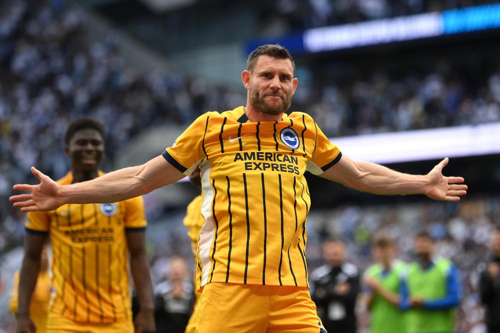 铭记，利物浦在新赛季的名单里仍然保留了若塔